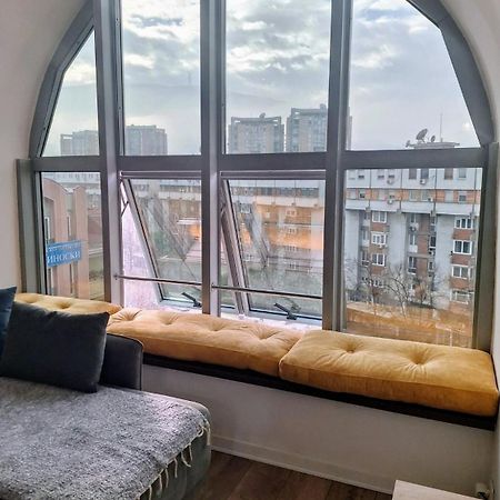 Skopje City Centar Apartment Near Marriott Esterno foto